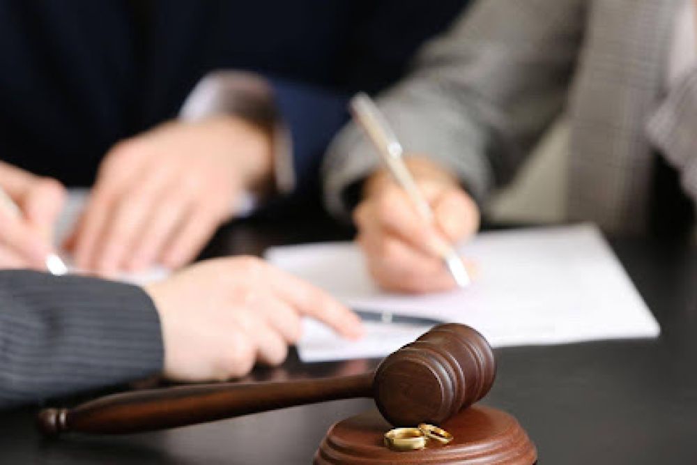 Domestic Violence Defense Lawyer