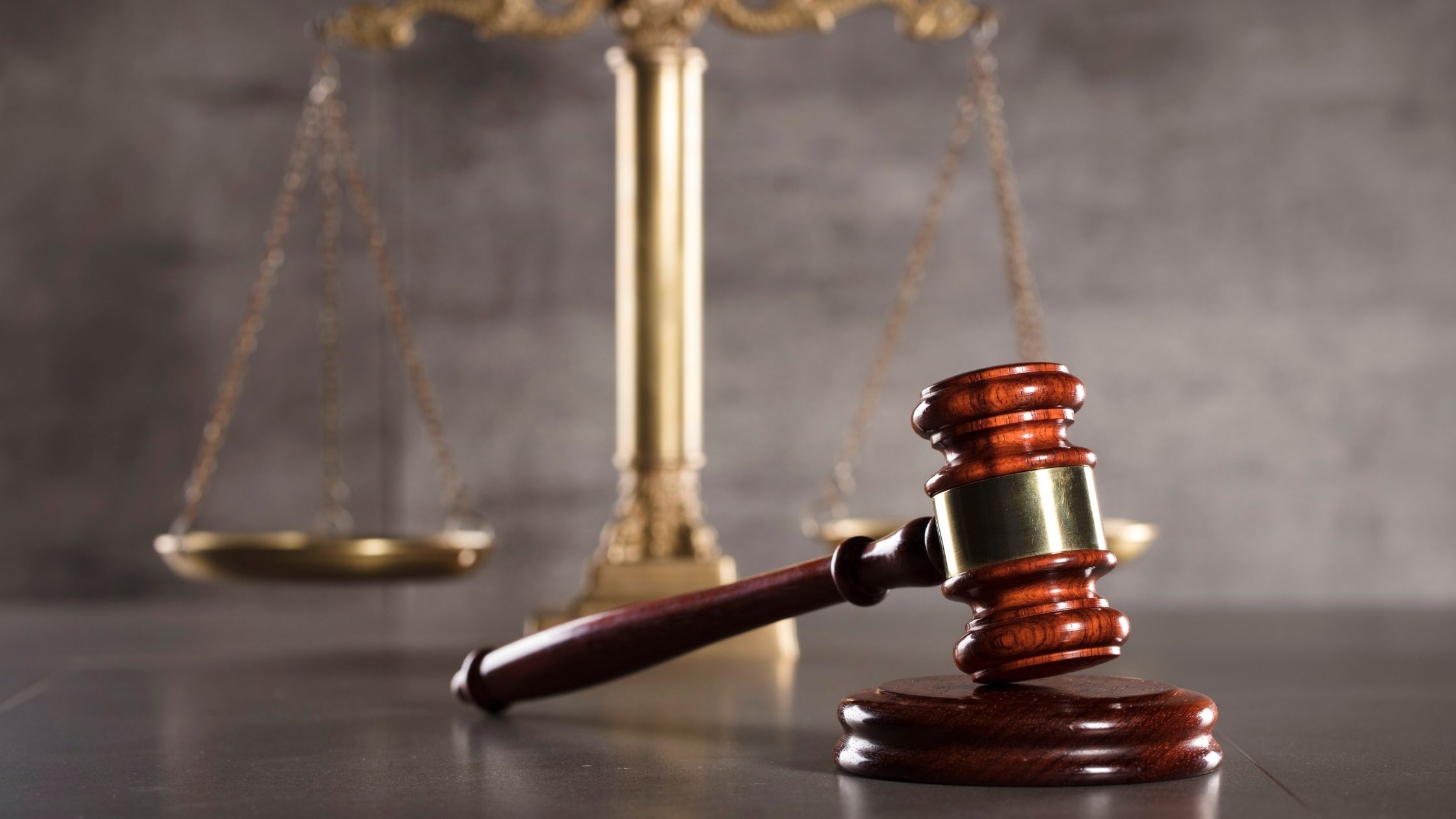 Forgery Defense Lawyer