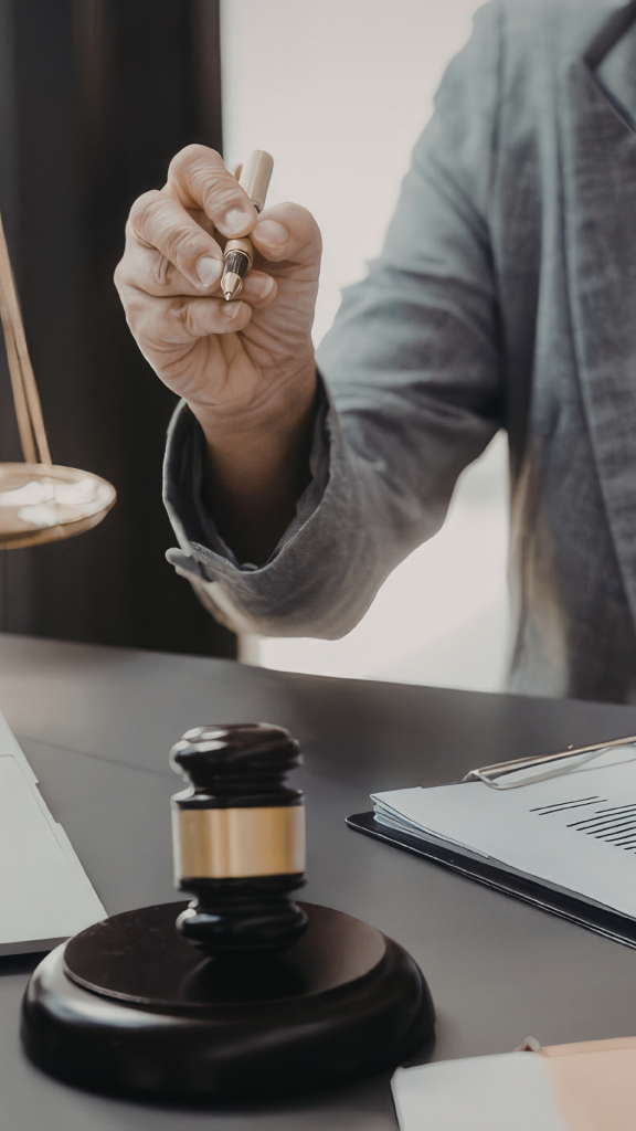 Bench Warrant Attorney Long Island